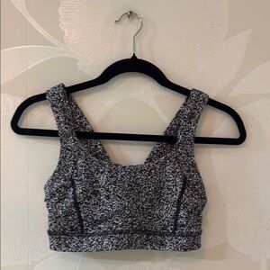 Lululemon Athletica Monochrome Patterned Sports Bra size 6
